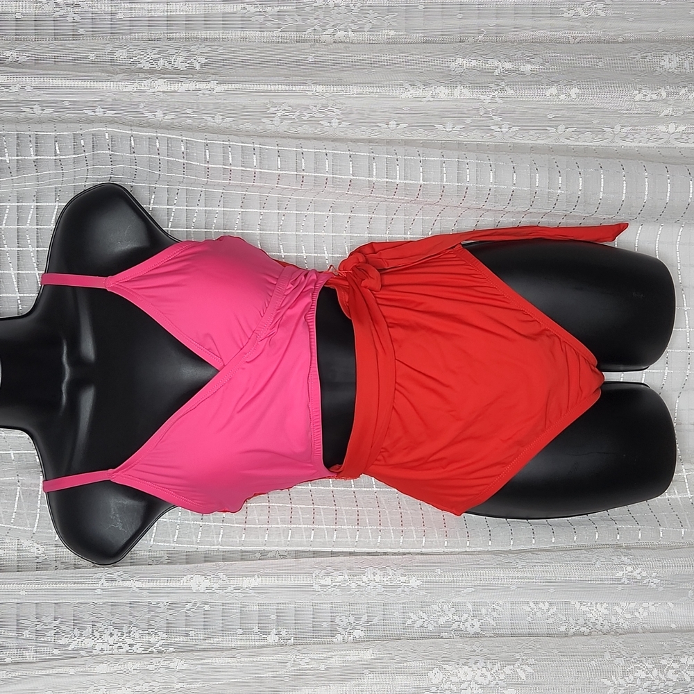 2/$25 or 3/$30 NWOT Sea Angel Pink and Red Color Block One Piece With Cutout SzM